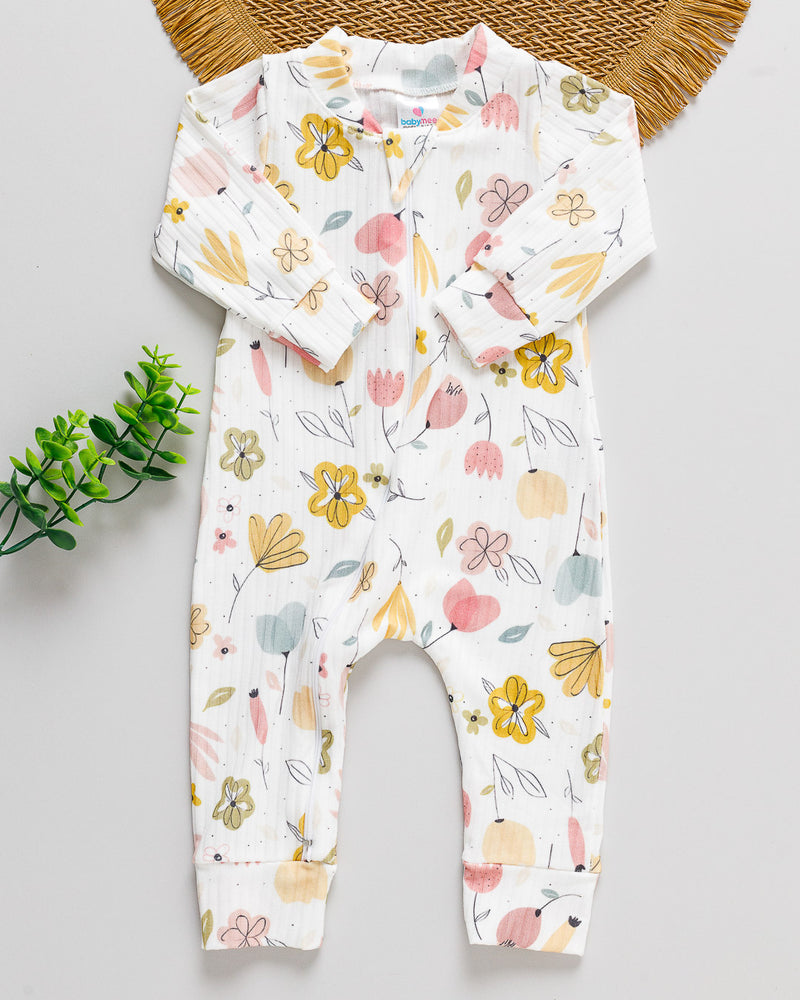 Macacão Bebê Canelado Branco Estampado Flores
