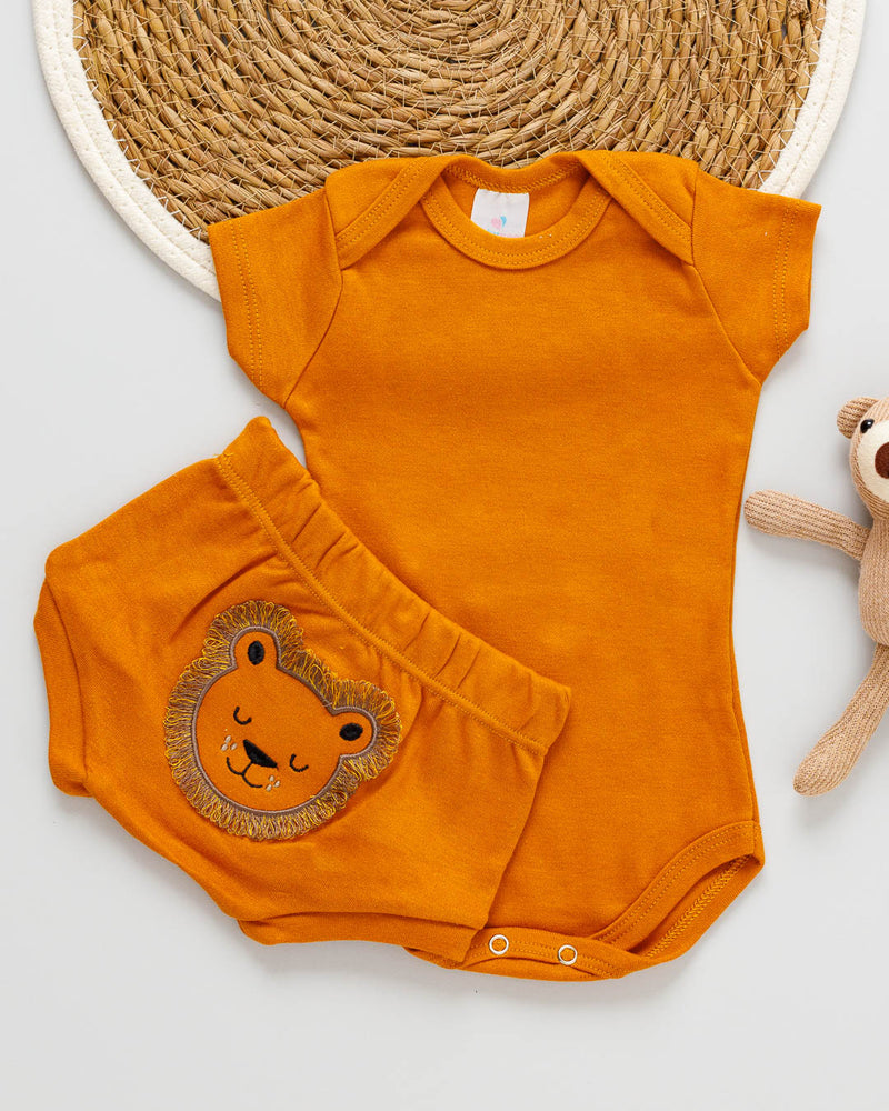 Conjunto Body Tapa Fralda Suedine Caramelo Bordado Bumbum