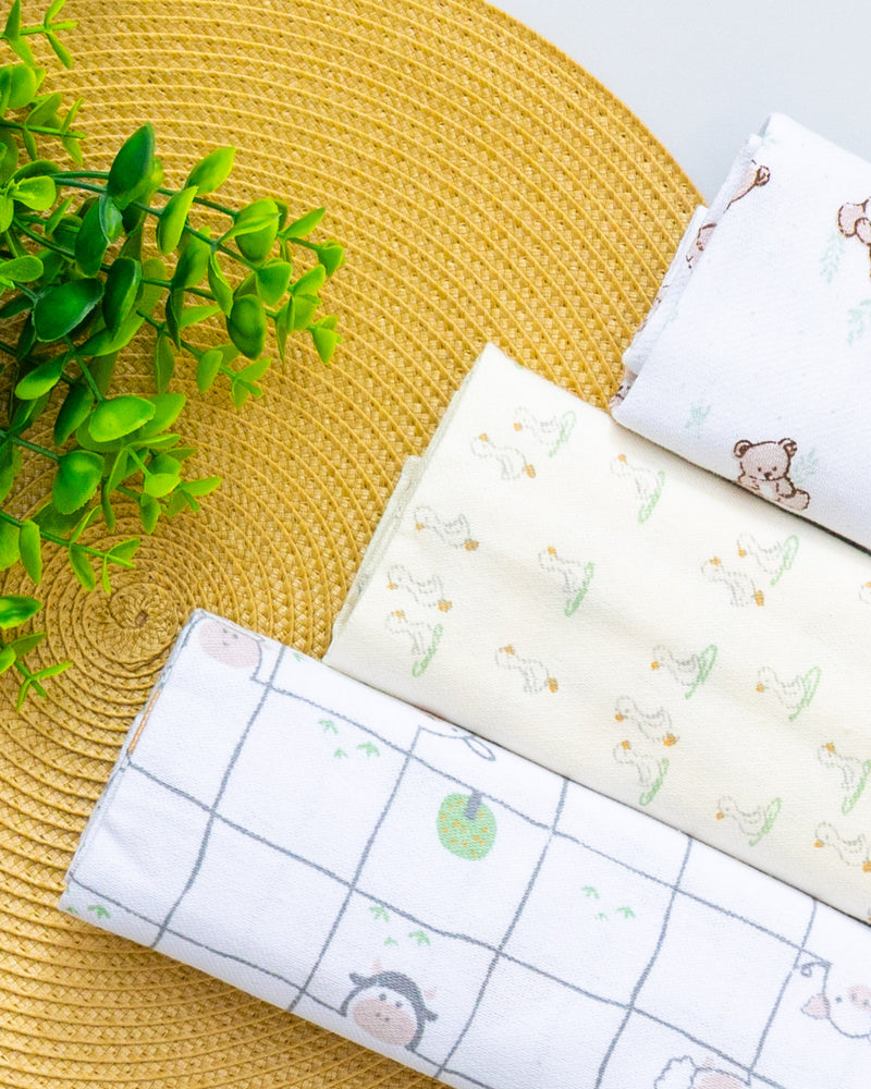 Kit 3 Cueiro Estampado Flanelado Ursinho e Patinho