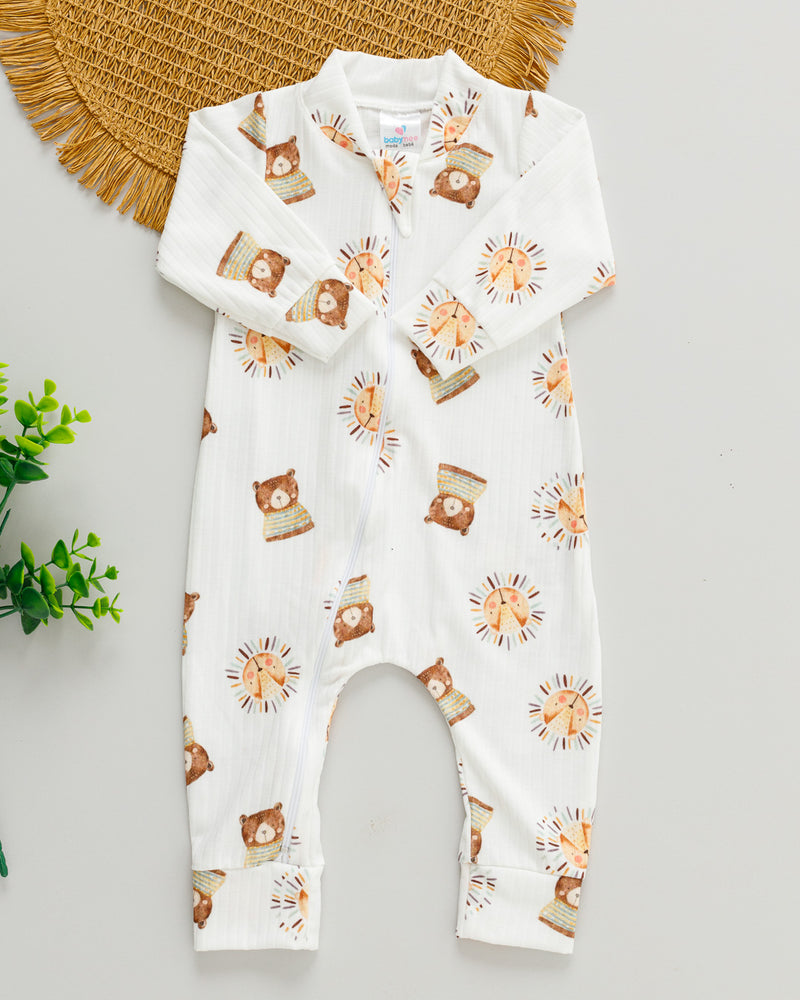 Macacão Bebê Canelado Estampado Leão e Ursinho