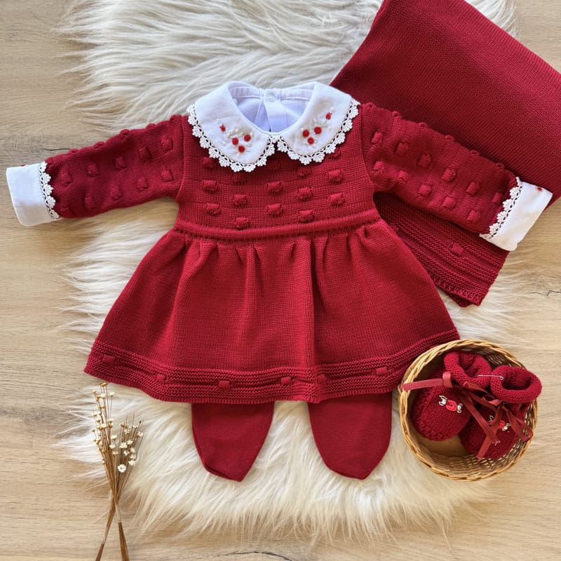 Saída Maternidade Vestido Detalhe Bolhas Calça e Manta Vermelho